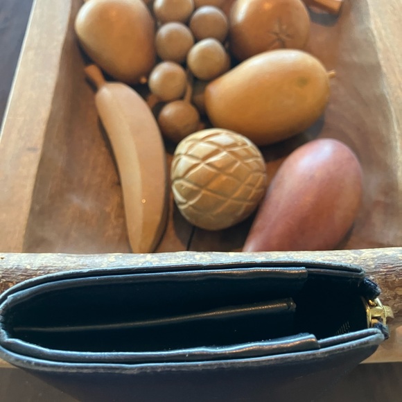 Gucci Midnight Blue Leather Wallet - Picture 8 of 12